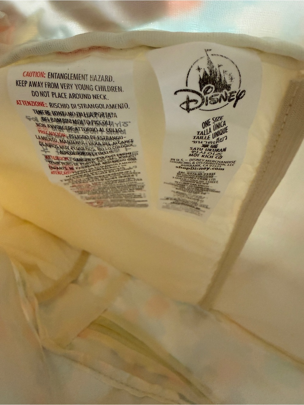 This Disney Store backpack features a tropical "Donald Duck .small stain - Picture 2 of 2